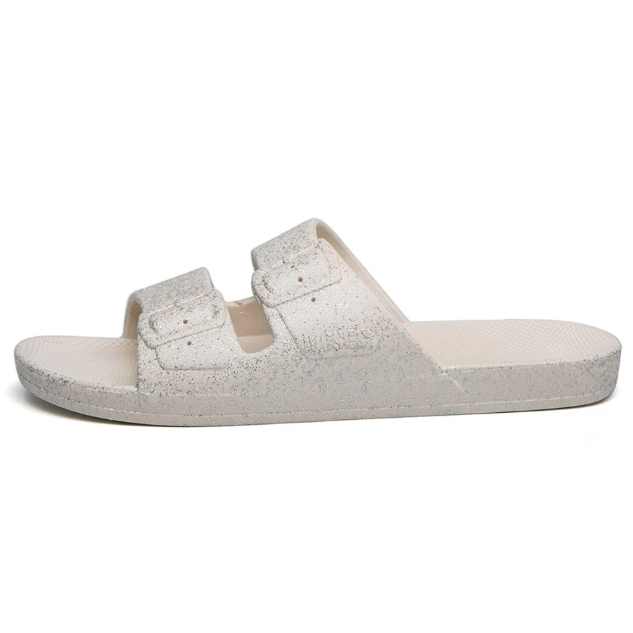 LOUIS LOUISE Girls' Freedom Moses Moon Slippers - Comfortable & Stylish Footwear for Kids